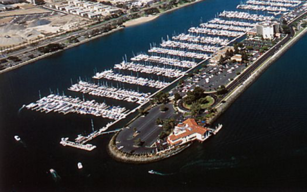 Birdseye view of the bay with boats